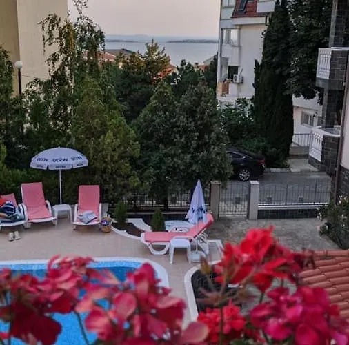 Arlanda 3* Светий Влас