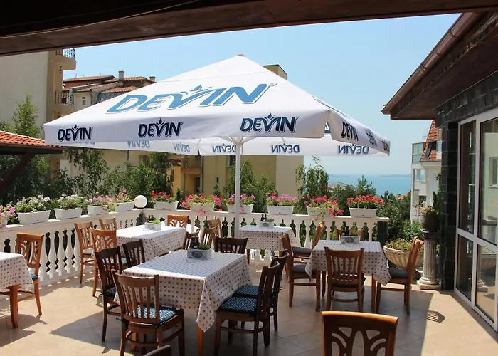 Arlanda 3* Светий Влас