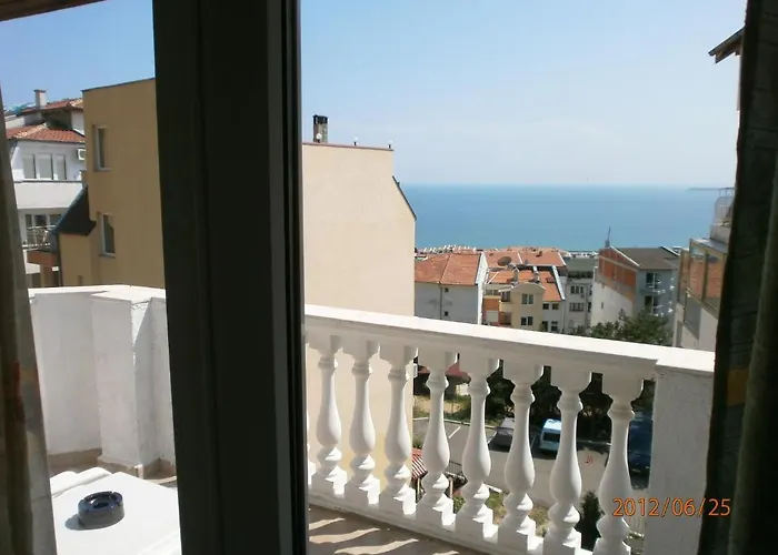 Arlanda 3* Светий Влас